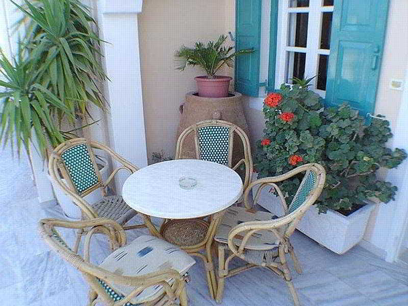 Alkyon Hotel Kamari  Exterior photo